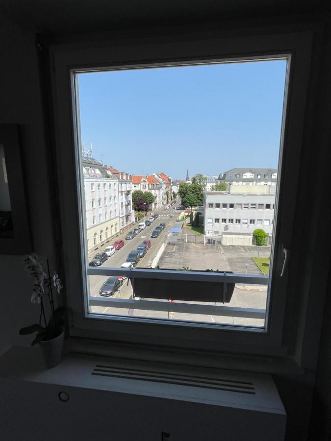 Guest Room "We Are With You In This Flat" Strasbourg Eksteriør bilde