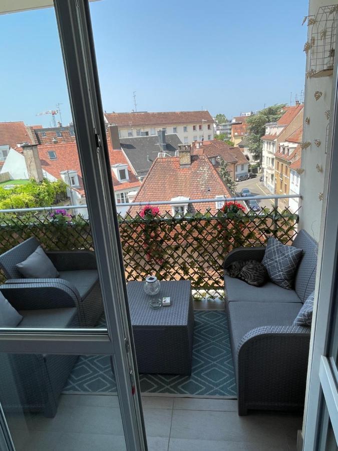 Guest Room "We Are With You In This Flat" Strasbourg Eksteriør bilde