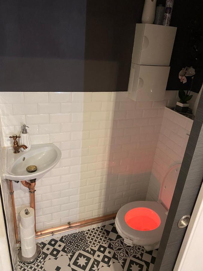 Guest Room "We Are With You In This Flat" Strasbourg Eksteriør bilde
